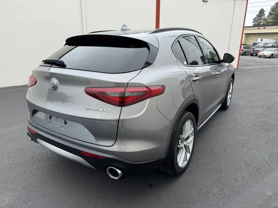 2018 Alfa Romeo Stelvio - Image 5 of 19