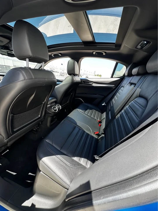 2018 Alfa Romeo Stelvio - Image 13 of 15