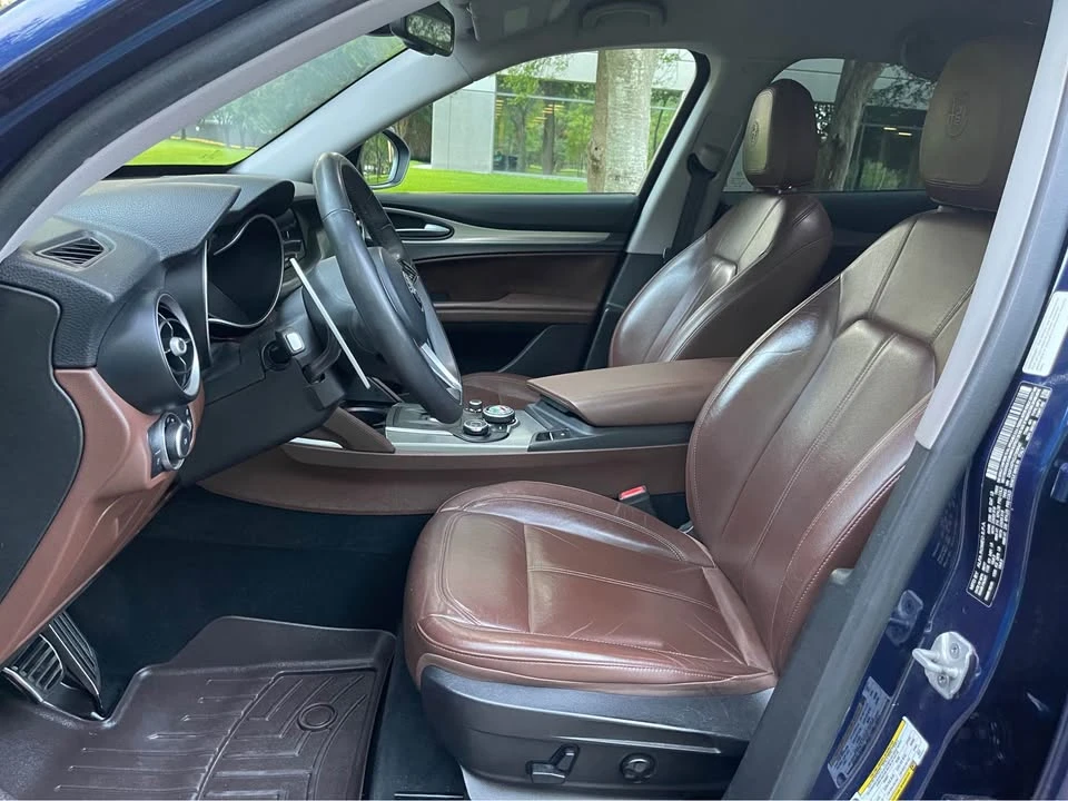 2018 Alfa Romeo - Image 6 of 10