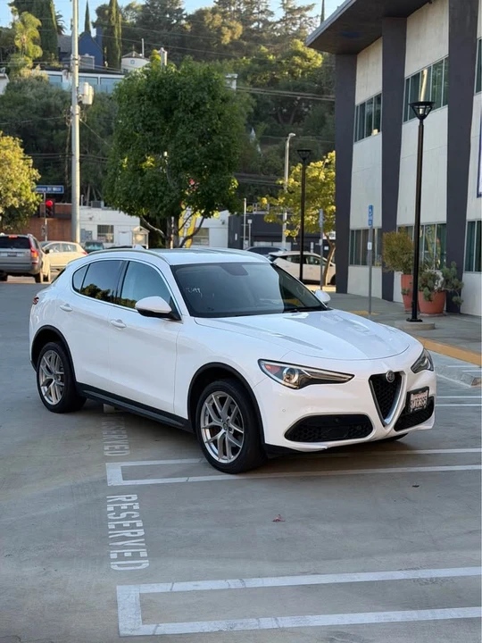 2018 Alfa Romeo Stelvio - Image 3 of 19