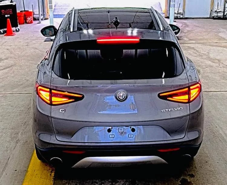 2018 Alfa Romeo Stelvio - Image 6 of 20