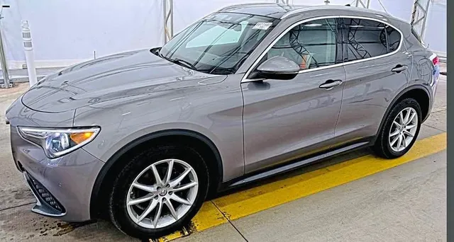 2018 Alfa Romeo Stelvio Ti Sport SUV 4D