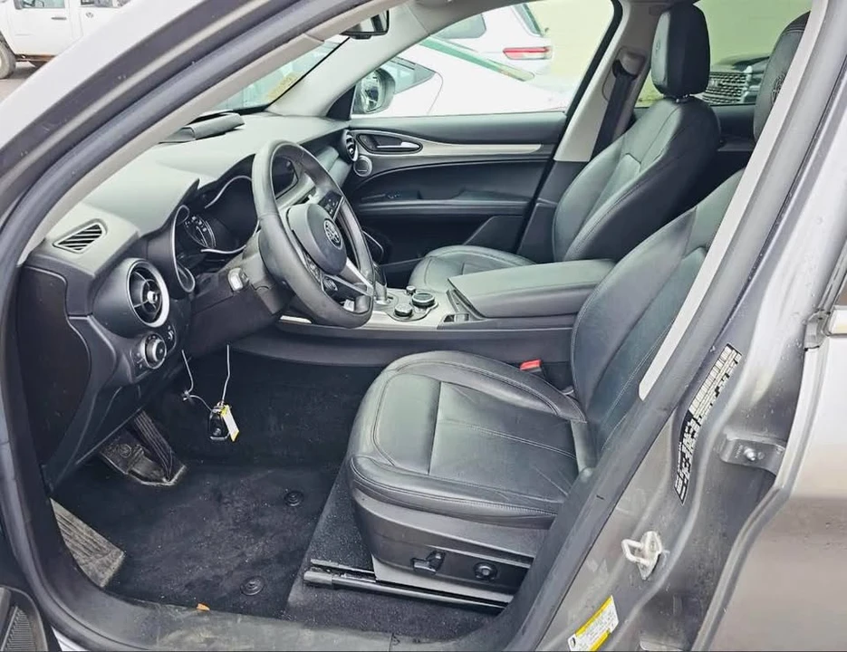 2018 Alfa Romeo Stelvio - Image 12 of 20