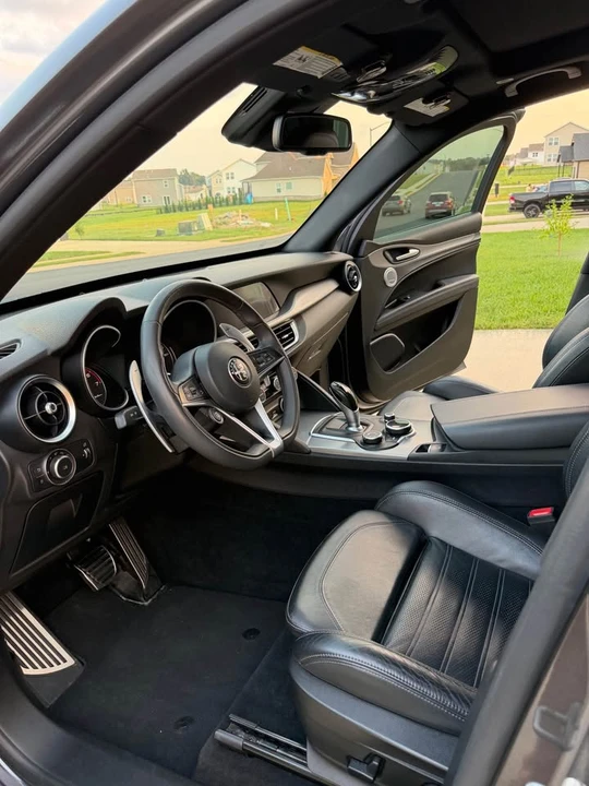 2018 Alfa Romeo Stelvio - Image 13 of 20