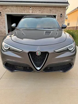 2018 Alfa Romeo Stelvio Ti Sport SUV 4D