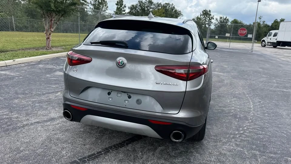 2018 Alfa Romeo Stelvio - Image 7 of 17