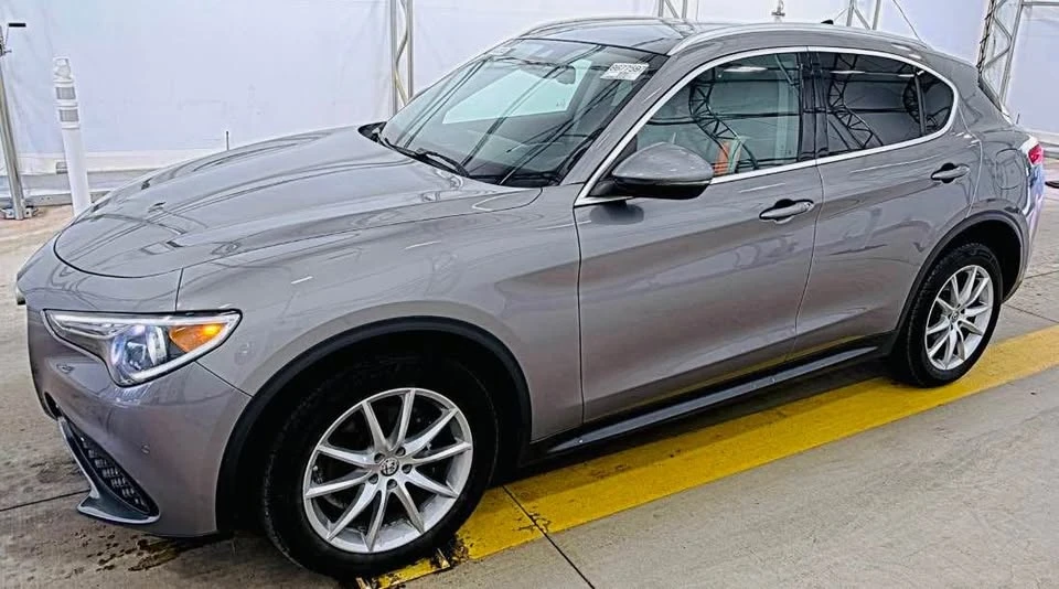 2018 Alfa Romeo Stelvio - Image 8 of 20