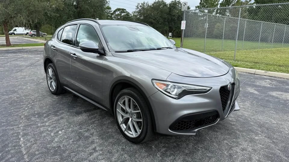 2018 Alfa Romeo Stelvio - Image 4 of 17