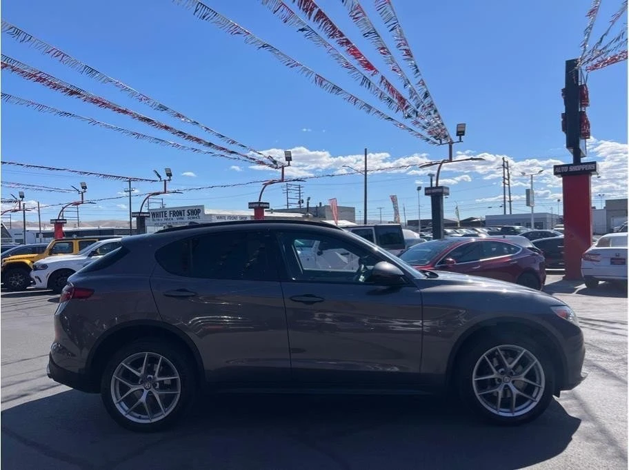 2018 Alfa Romeo Stelvio - Image 10 of 20