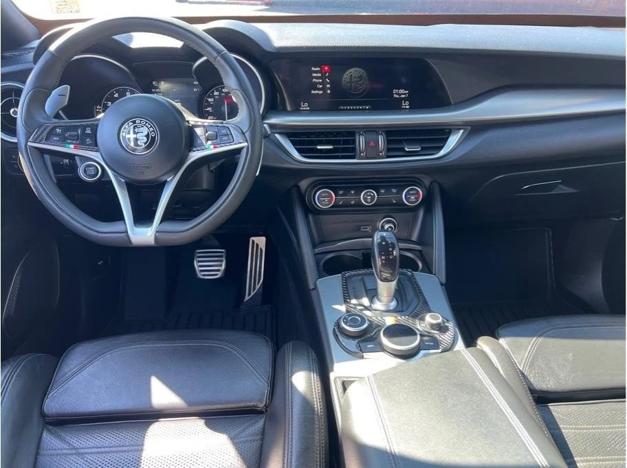 2018 Alfa Romeo Stelvio - Image 15 of 20