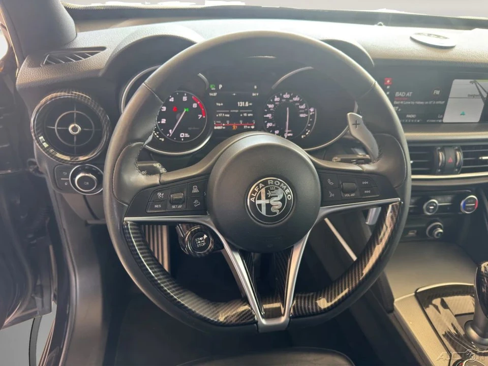 2018 Alfa Romeo Stelvio - Image 9 of 21