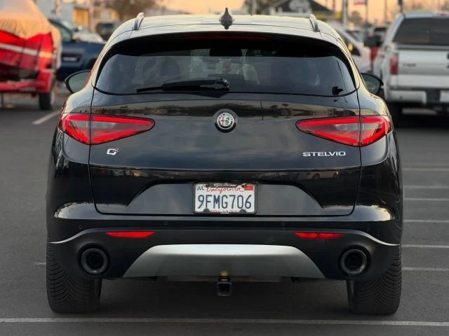 2018 Alfa Romeo Stelvio - Image 8 of 21