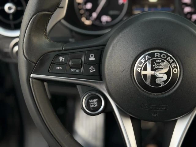 2018 Alfa Romeo Stelvio - Image 19 of 21
