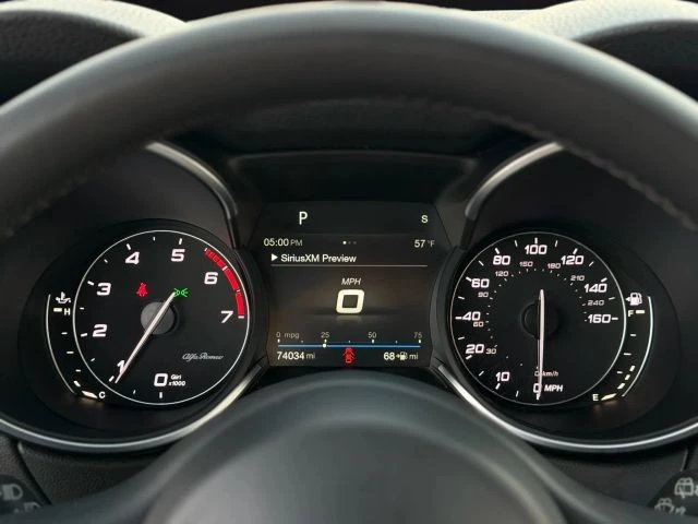 2018 Alfa Romeo Stelvio - Image 18 of 21