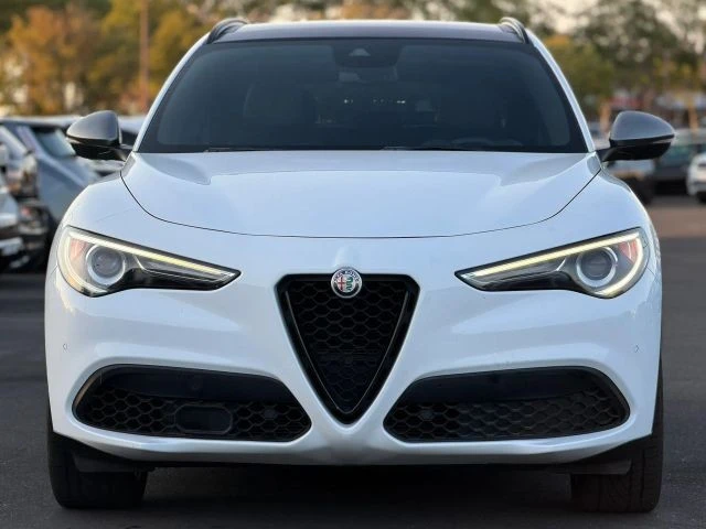 2018 Alfa Romeo Stelvio - Image 5 of 31