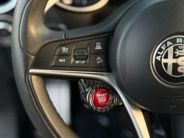 2018 Alfa Romeo Stelvio - Image 24 of 31