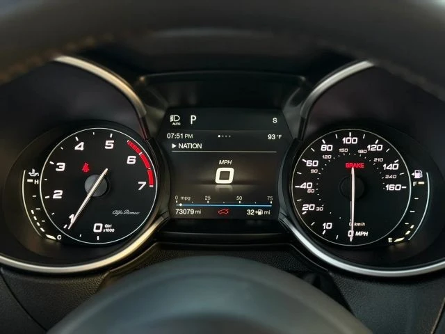 2018 Alfa Romeo Stelvio - Image 25 of 31