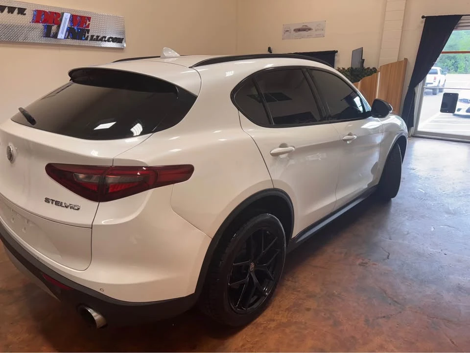 2018 Alfa Romeo Stelvio - Image 8 of 8