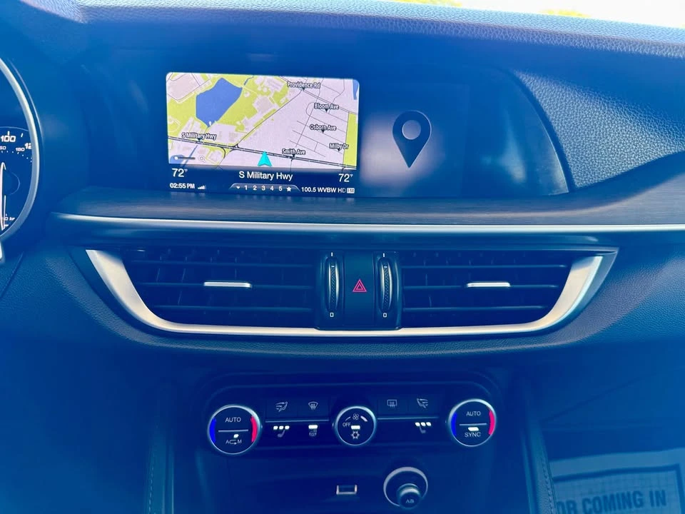 2018 Alfa Romeo Stelvio - Image 14 of 20