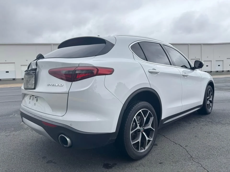 2018 Alfa Romeo Stelvio - Image 5 of 16