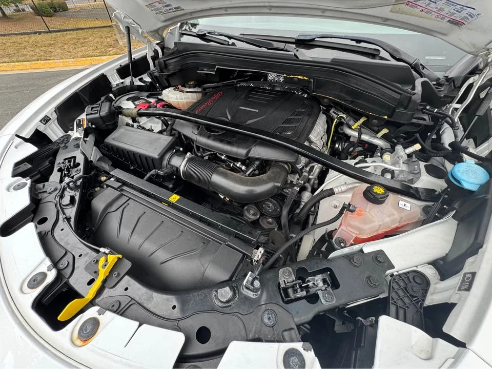 2018 Alfa Romeo Stelvio - Image 16 of 16