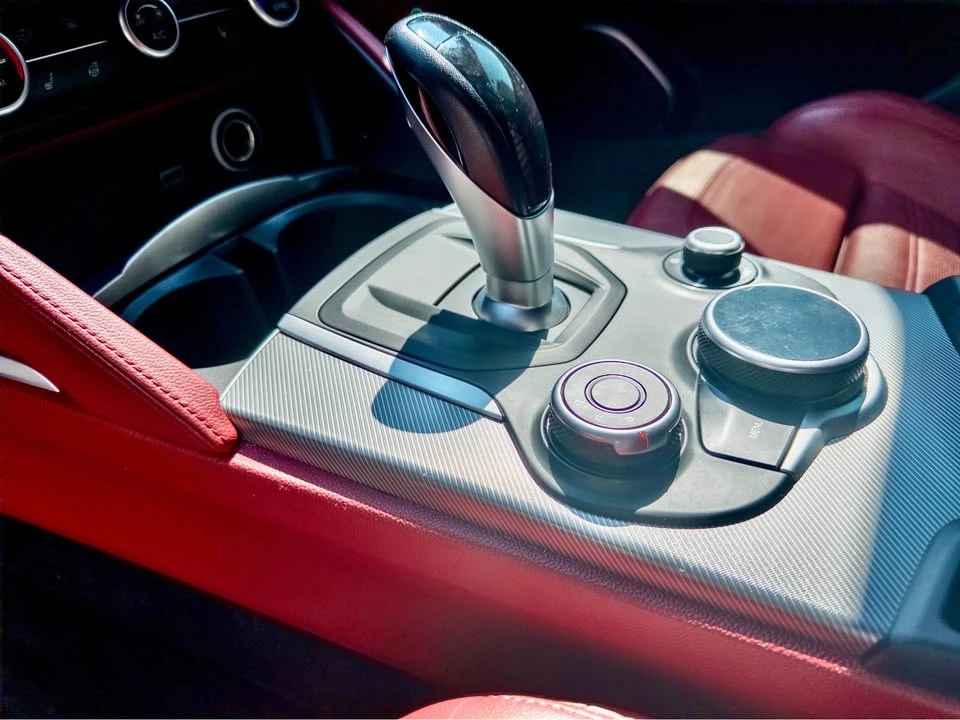2018 Alfa Romeo Stelvio - Image 10 of 20