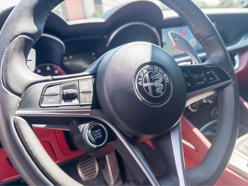 2018 Alfa Romeo Stelvio - Image 9 of 20
