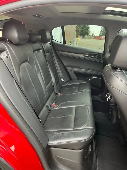 2018 Alfa Romeo Stelvio - Image 16 of 20