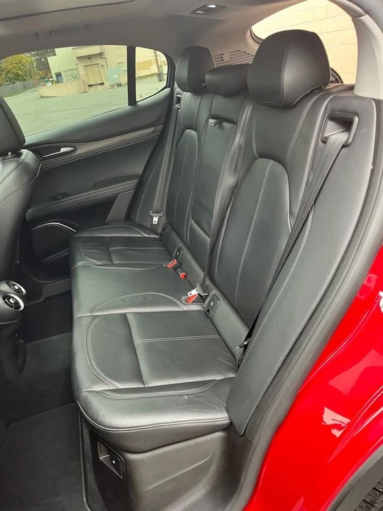 2018 Alfa Romeo Stelvio - Image 15 of 20