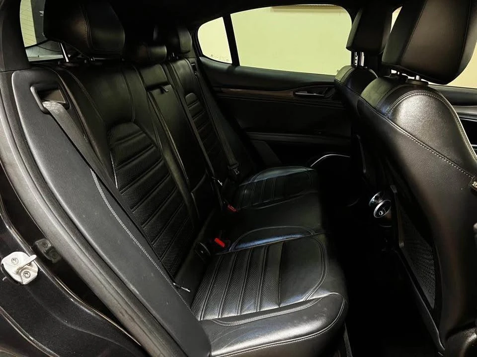 2018 Alfa Romeo Stelvio - Image 9 of 20