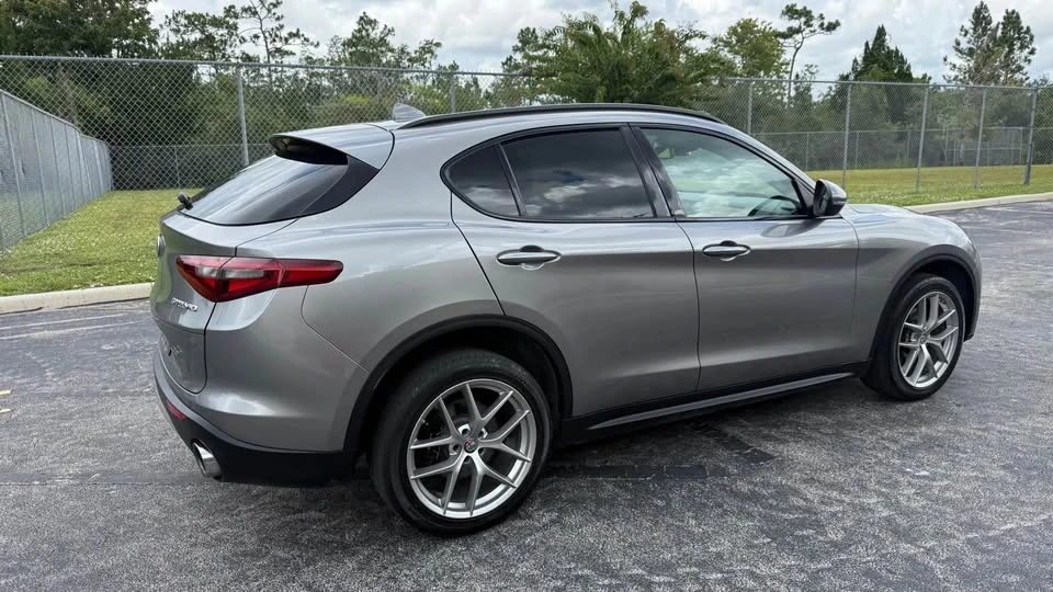 2018 Alfa Romeo Stelvio - Image 4 of 16