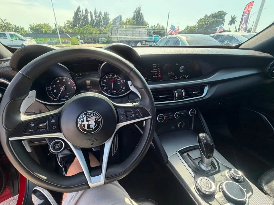 2018 Alfa Romeo Stelvio - Image 7 of 8