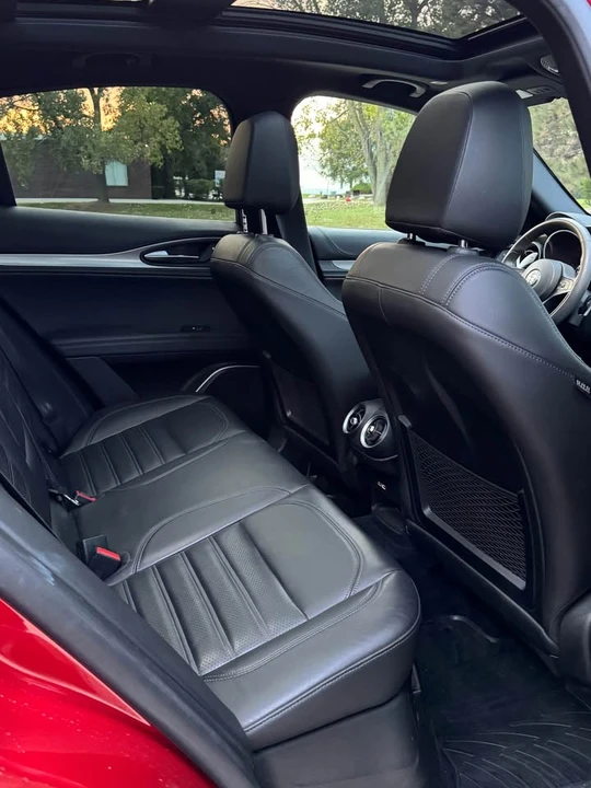 2018 Alfa Romeo Stelvio - Image 11 of 20