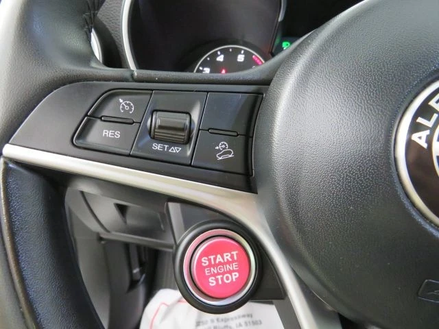 2018 Alfa Romeo Stelvio - Image 16 of 21