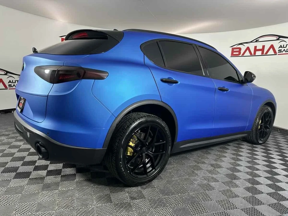 2018 Alfa Romeo Stelvio - Image 9 of 21