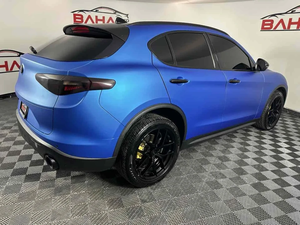 2018 Alfa Romeo Stelvio - Image 8 of 21