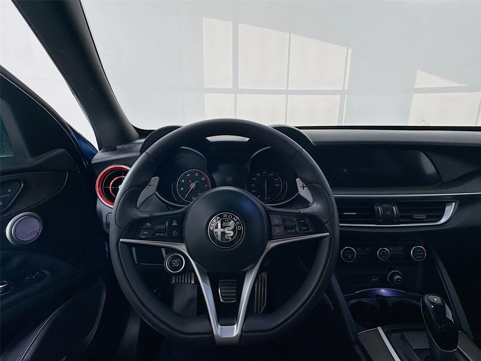 2018 Alfa Romeo Stelvio - Image 7 of 21