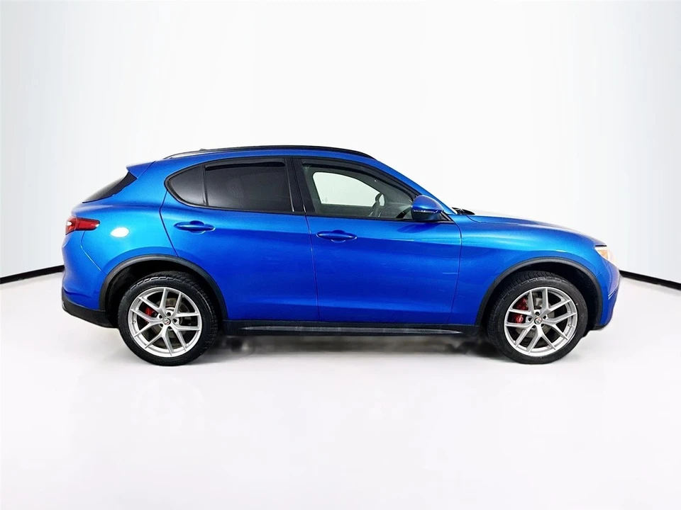 2018 Alfa Romeo Stelvio - Image 2 of 21