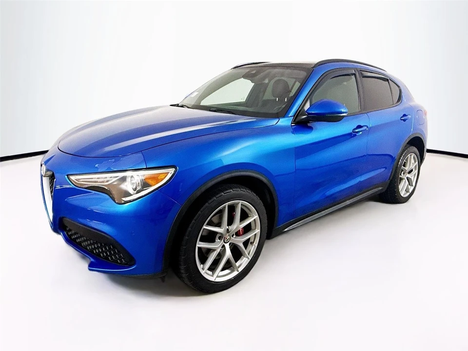 2018 Alfa Romeo Stelvio - Image 16 of 21