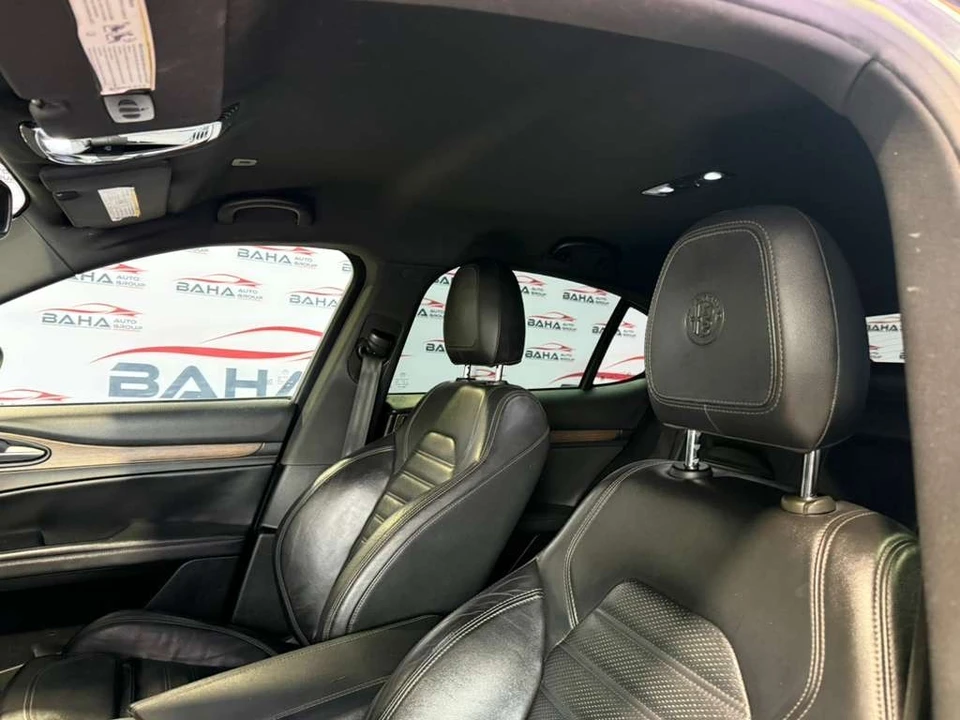 2018 Alfa Romeo Stelvio - Image 26 of 31