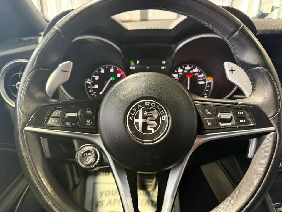 2018 Alfa Romeo Stelvio - Image 10 of 31