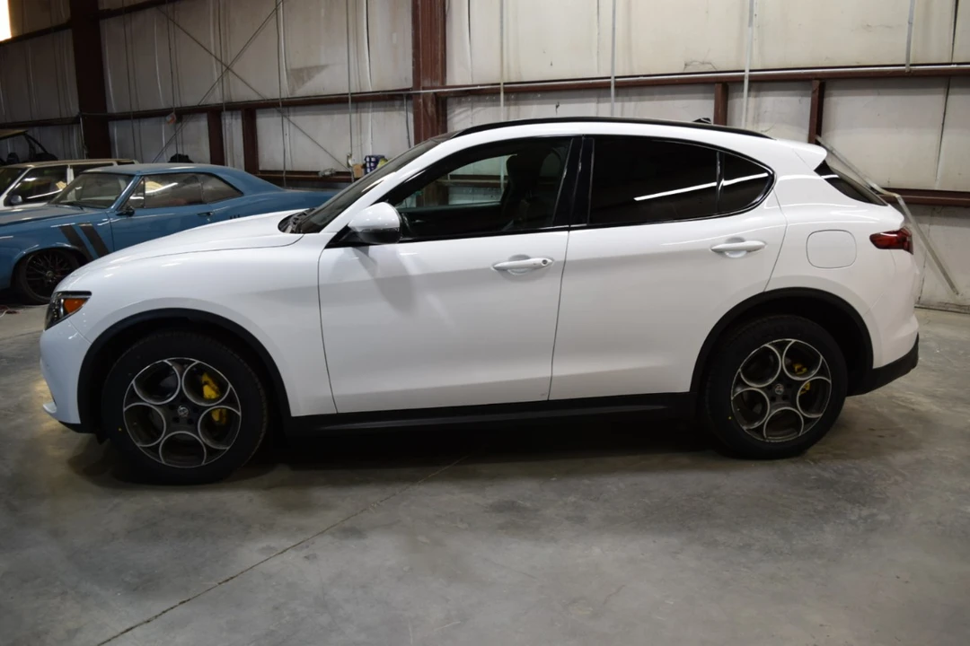 2018 Alfa Romeo Stelvio - Image 4 of 21