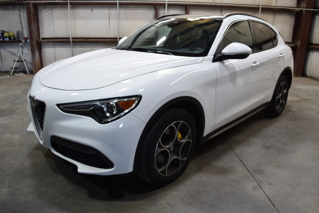 2018 Alfa Romeo Stelvio - Image 3 of 21