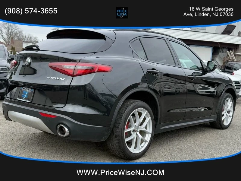 2018 Alfa Romeo Stelvio - Image 6 of 12