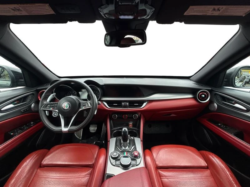 2018 Alfa Romeo Stelvio - Image 11 of 12
