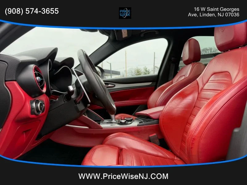 2018 Alfa Romeo Stelvio - Image 8 of 12