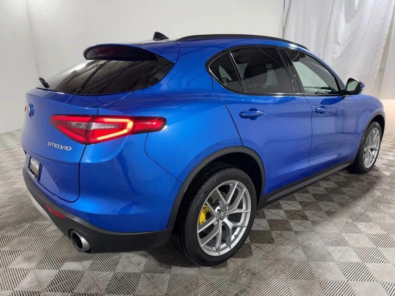 2018 Alfa Romeo Stelvio - Image 9 of 12