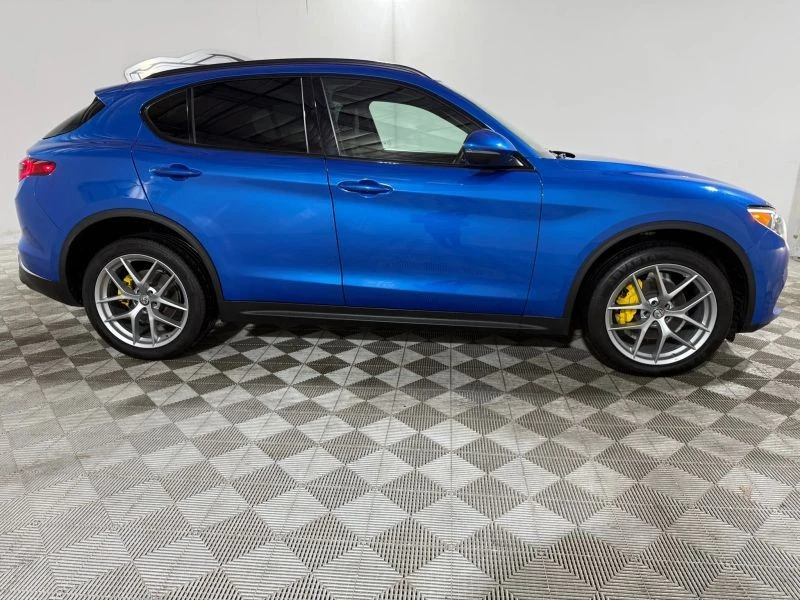 2018 Alfa Romeo Stelvio - Image 12 of 12