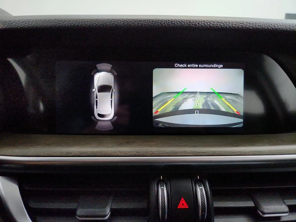 2018 Alfa Romeo Stelvio - Image 18 of 21