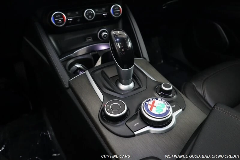 2018 Alfa Romeo Stelvio - Image 23 of 31